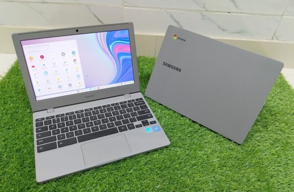 SAMSUNG CHROMEBOOK 4 | 4GB RAM DDR4 | 16GB SSD EMMC | 11.6" SCREEN | PLAYSTORE | Update 2029
